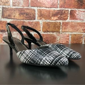 9-1/2 New Impo Kitten Heels!